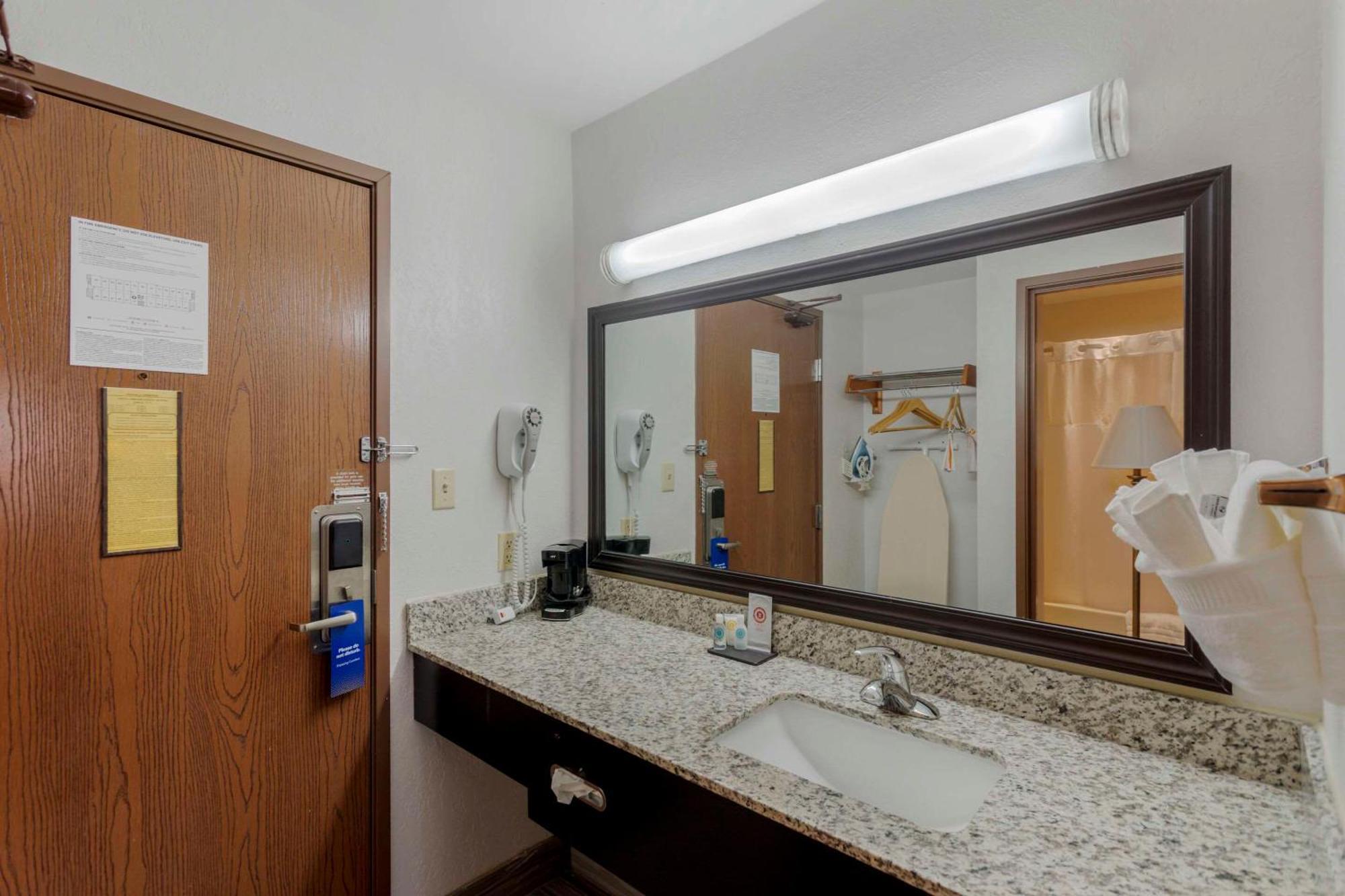 Comfort Inn & Suites Брентвуд Екстер'єр фото